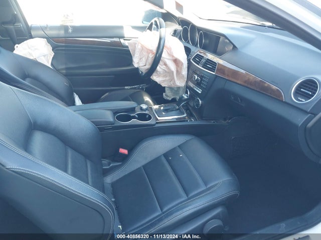 WDDGJ5HB8FG356264 Mercedes-Benz C 350 Sport