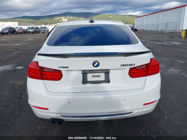 WBA3B3C51EJ979929 BMW 328i Xdrive