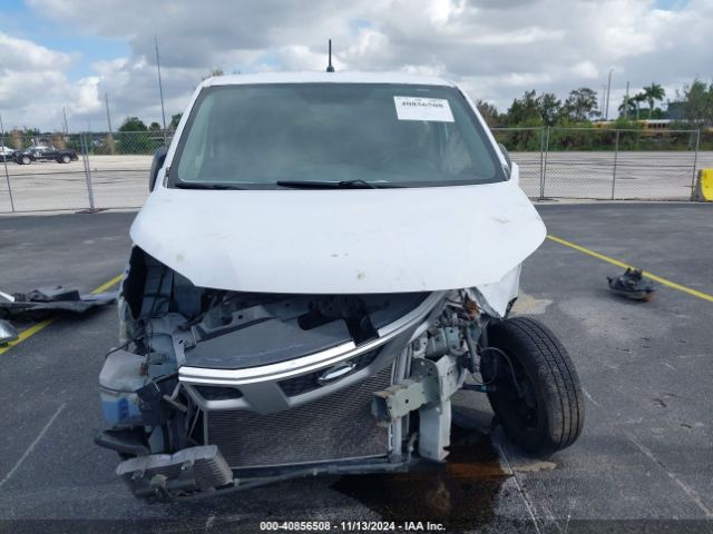 3N6CM0KN2HK698252 Nissan Nv200 S