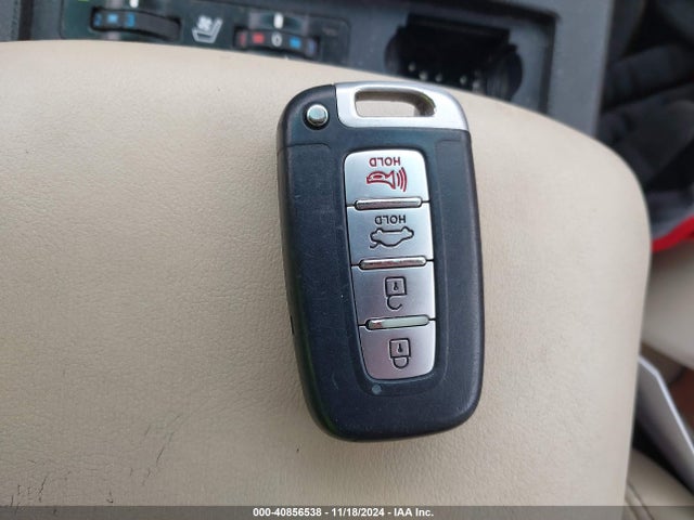 Hyundai Genesis 3.8 Ultimate 2016 KMHHU6KJ6GU137166 Image 11