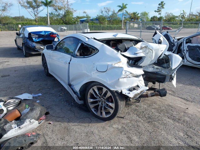 Hyundai Genesis 3.8 Ultimate 2016 KMHHU6KJ6GU137166 Image 3
