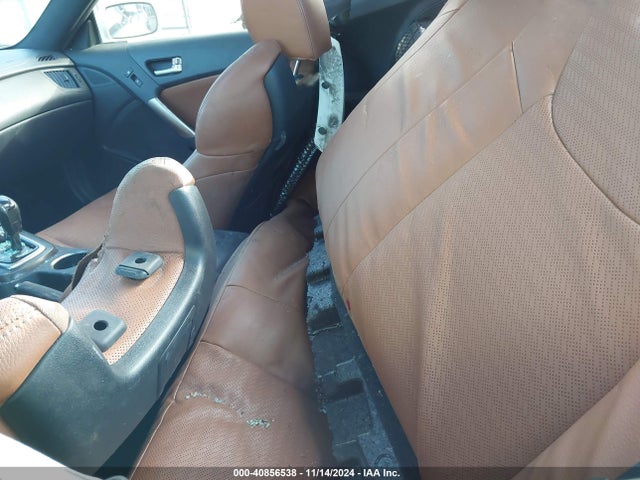 Hyundai Genesis 3.8 Ultimate 2016 KMHHU6KJ6GU137166 Image 8