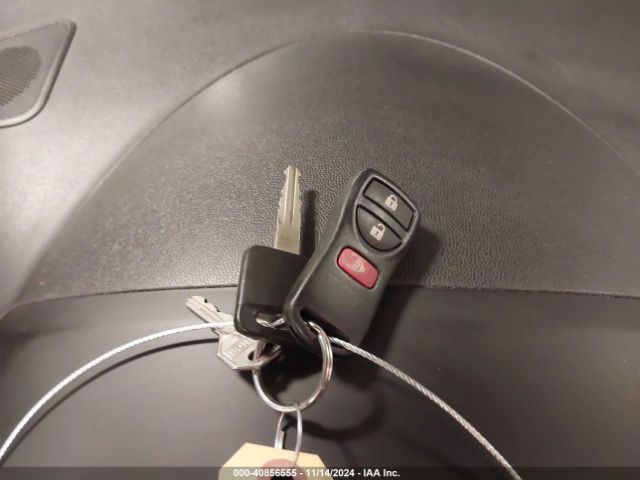 1N6BA0EC3FN512708 Nissan TITAN SV