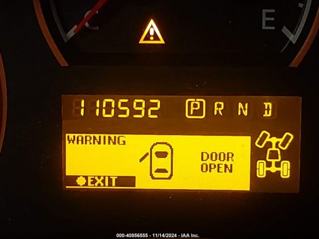 1N6BA0EC3FN512708 Nissan TITAN SV