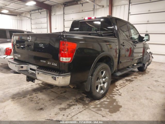 1N6BA0EC3FN512708 Nissan TITAN SV