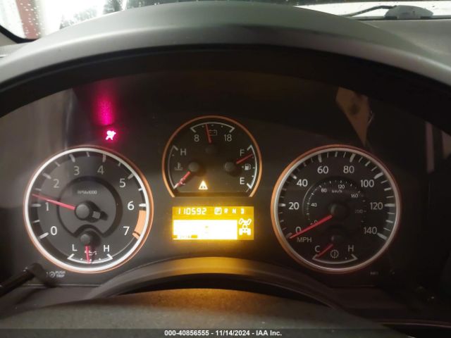 1N6BA0EC3FN512708 Nissan TITAN SV