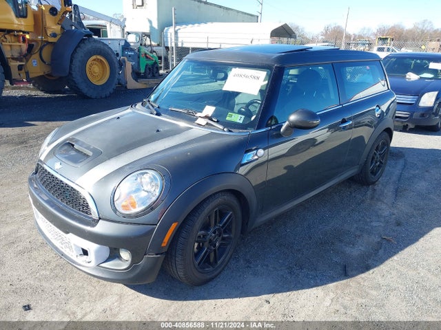 2012 MINI COOPER S CLUBMAN WMWZG3C58CTY32200 Photo 1