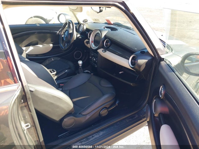 2012 MINI COOPER S CLUBMAN WMWZG3C58CTY32200 Photo 4