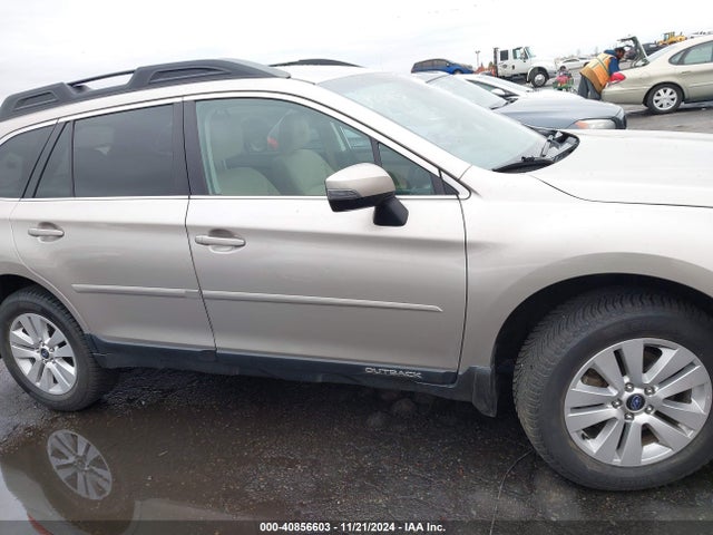 Subaru Outback 2.5i Premium 2017 4S4BSAFC4H3339392 Image 13