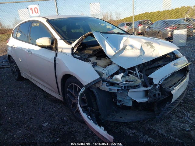 2017 1FADP3K25HL310495 main image