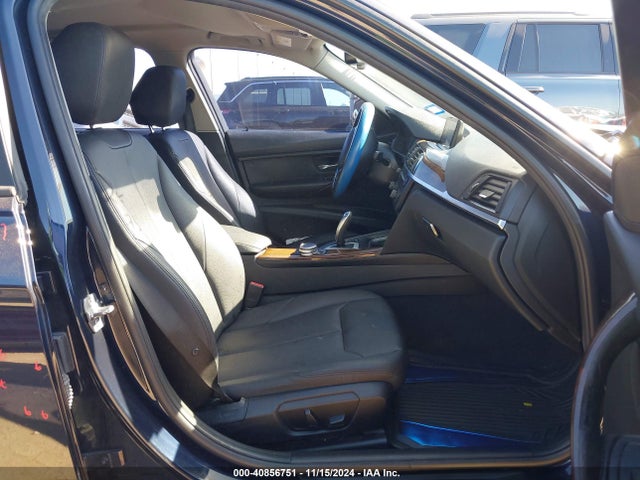 WBA3C1C54FK119326 BMW 328I