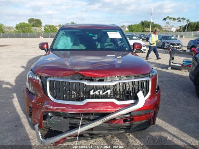 5XYP34GC9PG333881 KIA Telluride Ex