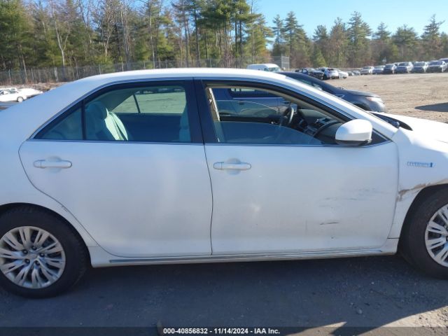 4T1BD1FK8EU117672 Toyota Camry Hybrid Le