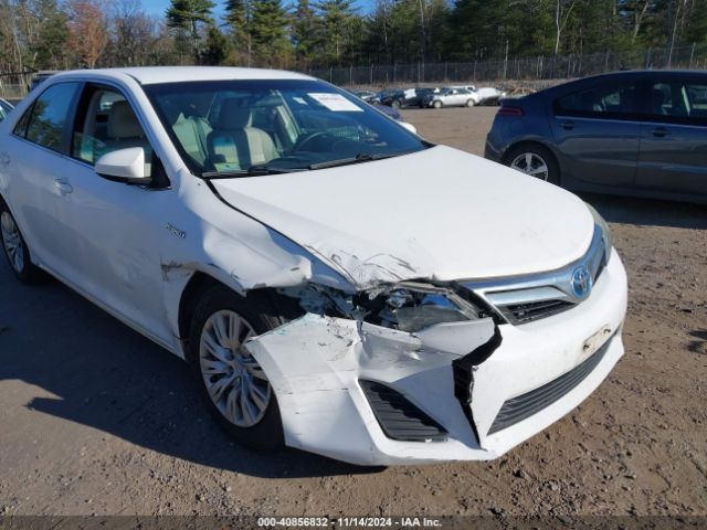 4T1BD1FK8EU117672 Toyota Camry Hybrid Le