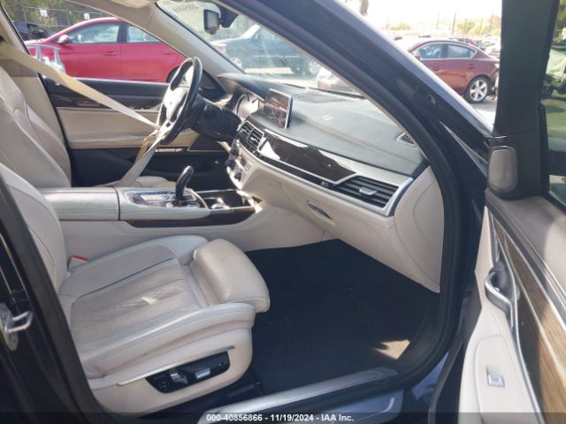 WBA7F0C52GGM20605 BMW 750i