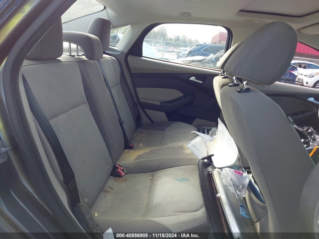 Ford FOCUS SE 2014 1FADP3F2XEL219857 Image 8