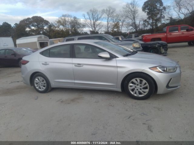 5NPD74LF7HH163215 Hyundai ELANTRA SE