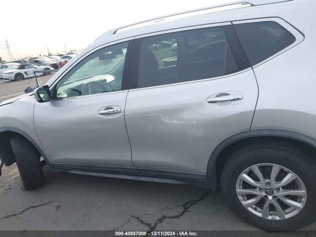 Nissan ROGUE SV 2018 KNMAT2MV3JP529769 Image 14