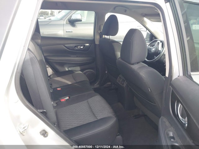Nissan ROGUE SV 2018 KNMAT2MV3JP529769 Image 8