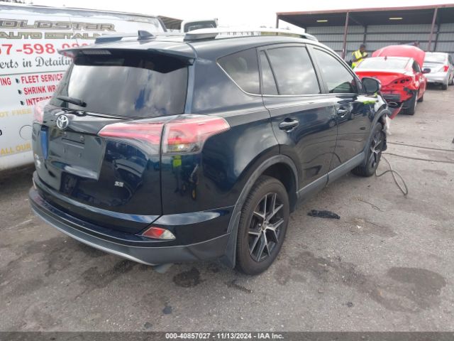 JTMNFREV9HJ714521 Toyota RAV4 SE