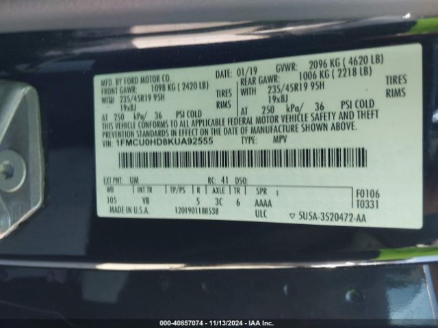 1FMCU0HD8KUA92555 Ford ESCAPE SEL
