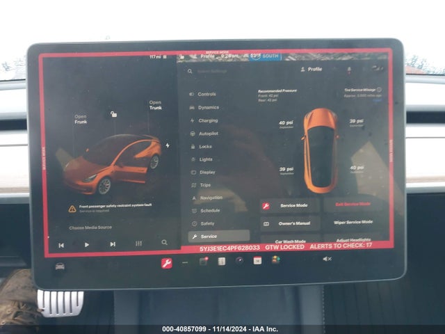 Tesla Model 3 Performance Dual Motor All-wheel Drive 2023 5YJ3E1EC4PF628033 Image 18