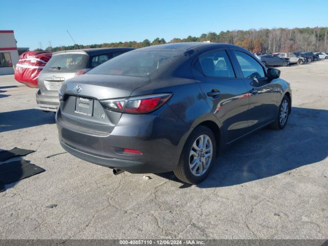 3MYDLBYV7JY330523 Toyota YARIS IA