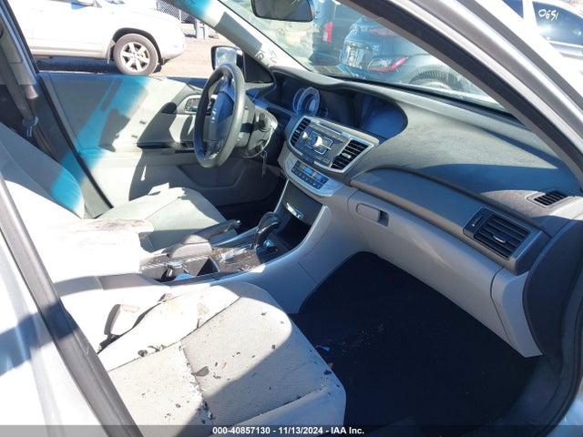 Продажа на аукционе авто 2013 Honda Accord Lx, vin: 1HGCR2F33DA132123, номер лота: 40857130