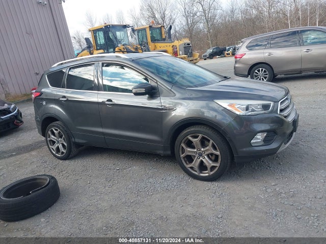 Ford Escape Titanium 2017 1FMCU9J93HUC70570 Image 13