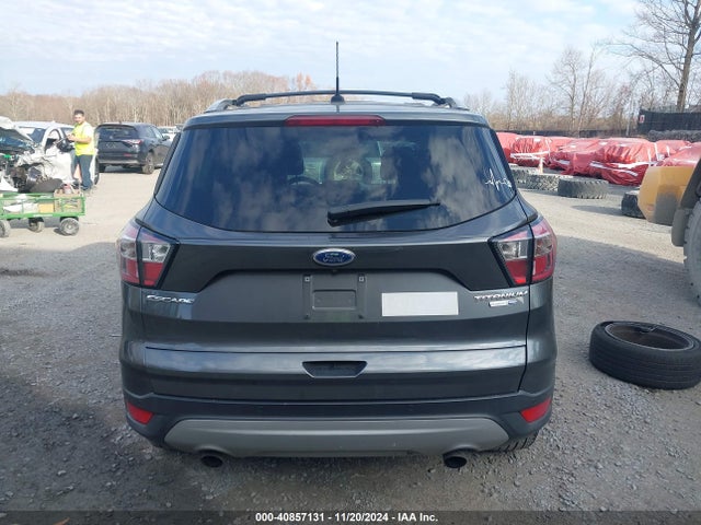 Ford Escape Titanium 2017 1FMCU9J93HUC70570 Image 16
