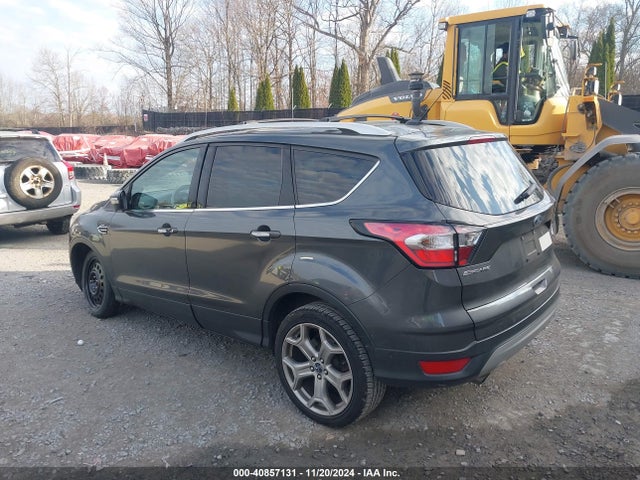 Ford Escape Titanium 2017 1FMCU9J93HUC70570 Image 3