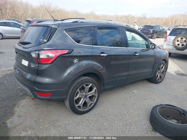 Ford Escape Titanium 2017 1FMCU9J93HUC70570 Image 4