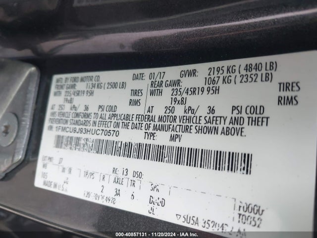 Ford Escape Titanium 2017 1FMCU9J93HUC70570 Image 9