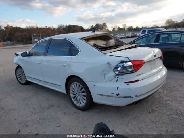 1VWBS7A35GC016009 Volkswagen Passat 1.8t Se