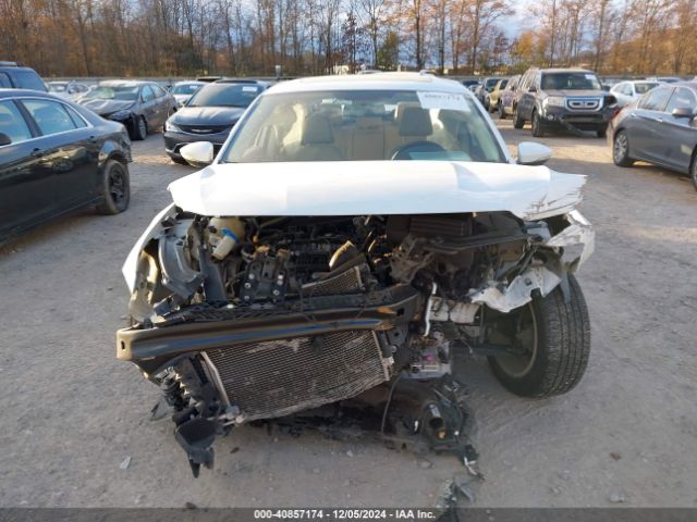 1VWBS7A35GC016009 Volkswagen Passat 1.8t Se