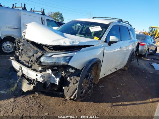 5N1DR3BA3NC244273 Nissan Pathfinder Sv 2wd