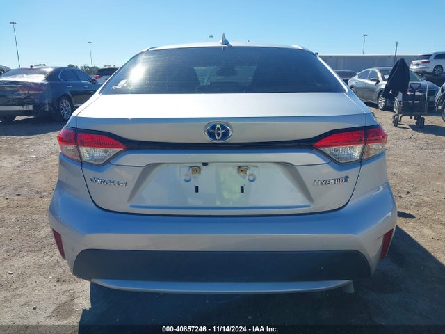 Toyota Corolla Hybrid Le 2022 JTDEAMDE3NJ039151 Image 16