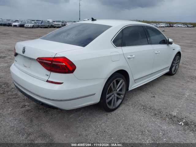 1VWDT7A33HC043538 Volkswagen Passat 1.8t R-line