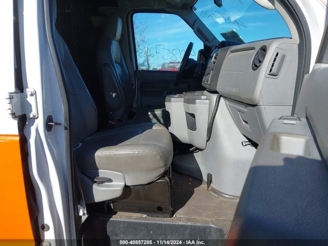 Ford E-250 Commercial 2014 1FTNE2EW5EDA85451 Image 5