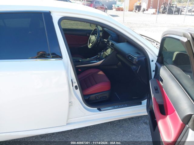 JTHBA1D21K5094546 Lexus IS 300