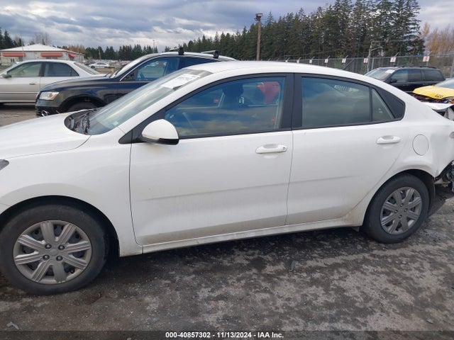 KIA RIO S 2021 3KPA24ADXME374071 Image 14