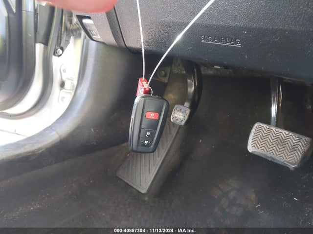 Toyota Prius L Eco 2021 JTDKAMFU3M3142385 Image 11