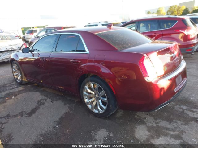 2C3CCAAG9JH275874 Chrysler 300 Touring L