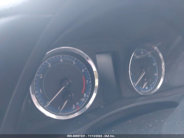 Toyota COROLLA SE 2017 5YFBURHE7HP645537 Image 7