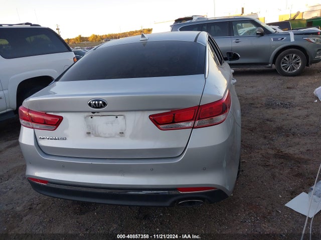 5XXGT4L33JG231607 KIA Optima Lx