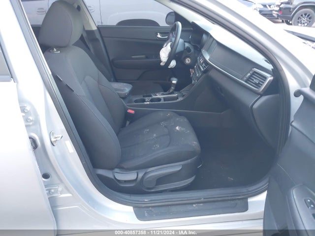 5XXGT4L33JG231607 KIA Optima Lx