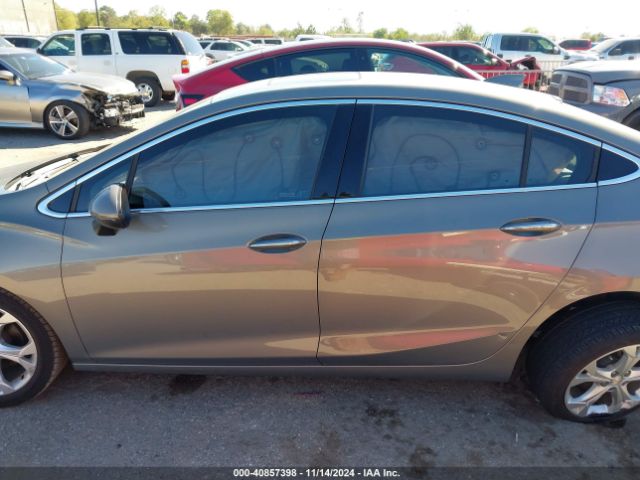1G1BF5SM8H7222432 Chevrolet Cruze Premier Auto