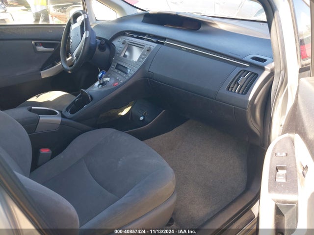 JTDKN3DU9E1821625 Toyota Prius Two