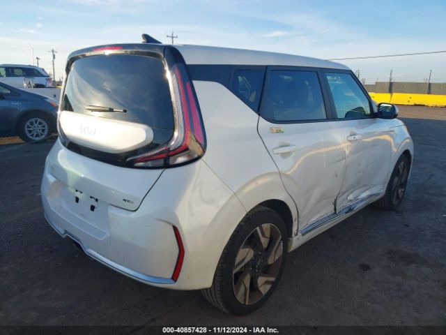 KNDJ53AU5P7842021 KIA Soul Gt-line