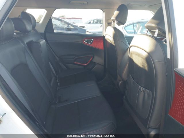 KNDJ53AU5P7842021 KIA Soul Gt-line